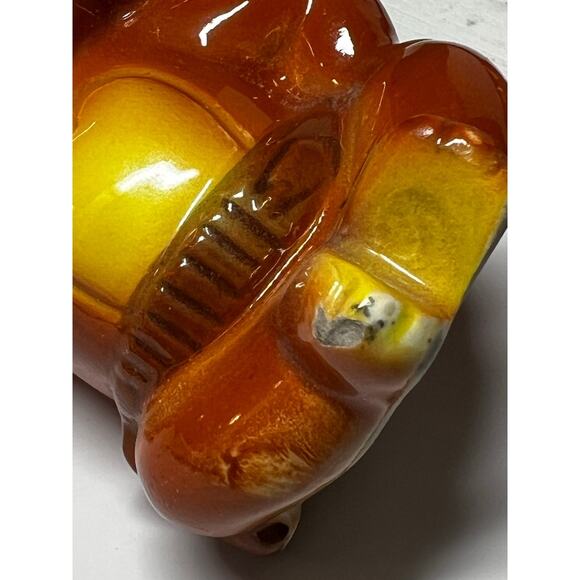 Vintage Tom & Jerry Cowboy Indian Salt Pepper Shakers Ceramic READ